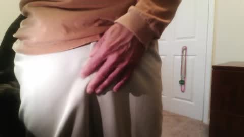 licam online show from January 16, 1:04 pm