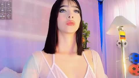 Snapshot of liccy_hall chatting on June 26, 11:47 am Valentina Hall online show from June 26, 11:47 am