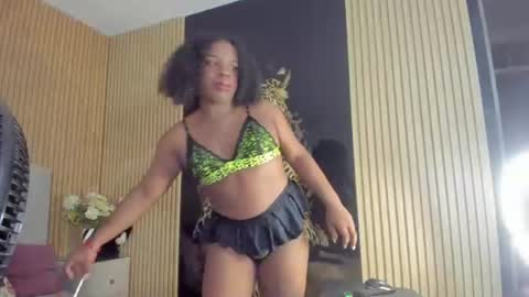 licy online show from June 20, 7:38 pm