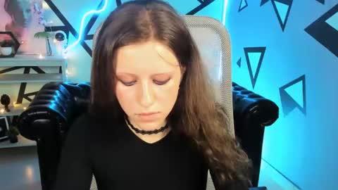 Hey My name is Lida online show from July 28, 3:21 pm
