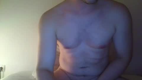Snapshot of liebhaber18 chatting on June 18, 7:51 pm liebhaber18 online show from June 18, 7:51 pm