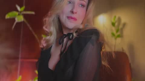 its my birthday today so im offline  but id be so happy if you felt like sending me a birthday love while im away  online show from March 3, 6:47 pm