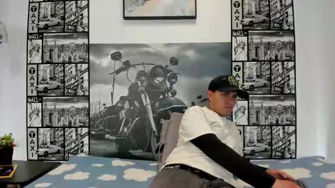 light_haze475096 online show from October 22, 3:34 pm