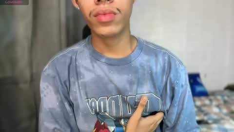 Jt online show from April 4, 7:50 am