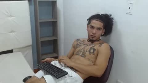 Snapshot of lihanjor_23 chatting on February 7, 7:40 am Lihan online show from February 7, 7:40 am