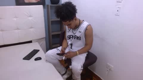 Snapshot of lihanjor_23 chatting on February 9, 4:04 am Lihan online show from February 9, 4:04 am