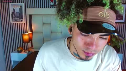 Snapshot of lihanjor_23 chatting on December 1, 1:27 pm Lihan online show from December 1, 1:27 pm