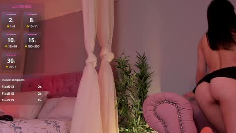 Snapshot of liia_sweett chatting on December 21, 6:55 pm Lia Sweet online show from December 21, 6:55 pm