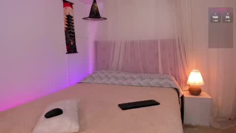 Lia Sweet online show from October 9, 4:38 pm