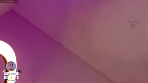 Snapshot of liiamluna chatting on March 2, 9:05 am Liiam Luna online show from March 2, 9:05 am