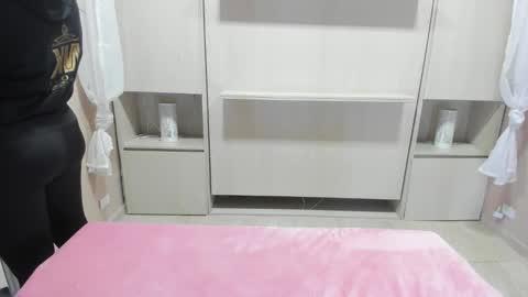         online show from January 19, 11:36 am