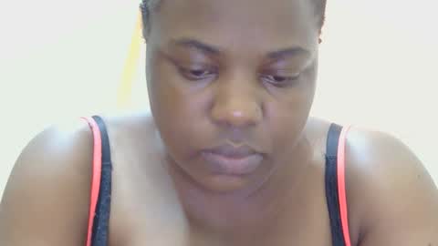 Snapshot of liilcutiee chatting on April 13, 11:05 am Lily online show from April 13, 11:05 am