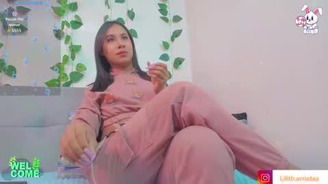 liiliith_1 online show from October 14, 3:29 am