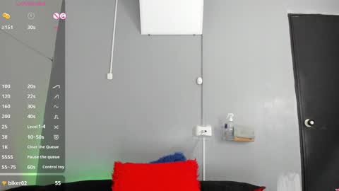 Lily Moore online show from January 24, 2:08 pm