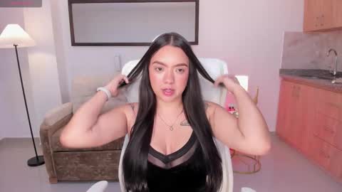 liilylux online show from October 5, 4:11 am