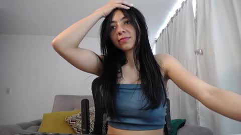 Snapshot of liissa_cute chatting on January 17, 6:44 pm LISA CUTE online show from January 17, 6:44 pm