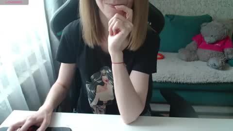 Liissax online show from June 5, 3:51 pm