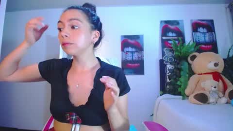 Liika  online show from August 2, 12:31 am