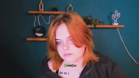 Snapshot of lika_pop chatting on November 18, 7:51 pm lika_pop online show from November 18, 7:51 pm