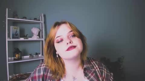 Snapshot of lika_pop chatting on November 21, 7:34 pm lika_pop online show from November 21, 7:34 pm