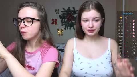 Call me Anna online show from December 20, 3:03 am