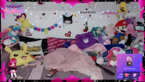 Snapshot of likemyashe chatting on December 10, 7:47 am LikeMyAshe online show from December 10, 7:47 am