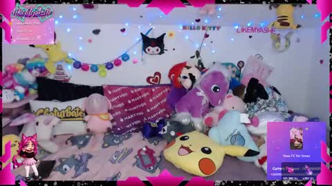 Snapshot of likemyashe chatting on December 11, 10:14 am LikeMyAshe online show from December 11, 10:14 am