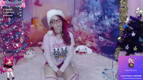 Snapshot of likemyashe chatting on December 31, 5:00 am LikeMyAshe online show from December 31, 5:00 am