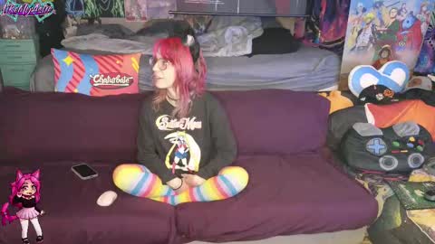 Snapshot of likemyashe chatting on September 19, 8:16 am LikeMyAshe online show from September 19, 8:16 am