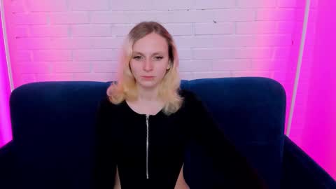 Snapshot of likilip chatting on November 14, 1:04 am likilip online show from November 14, 1:04 am