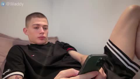 Snapshot of lil_addy chatting on November 24, 11:32 am Addy online show from November 24, 11:32 am