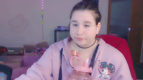 Lil Alison Heart online show from January 3, 3:12 pm
