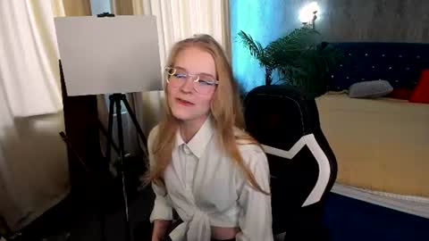 Erica online show from June 13, 11:30 am