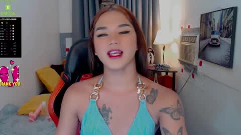 LILY online show from December 19, 4:56 am