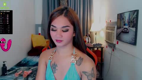 LILY online show from January 24, 9:05 pm