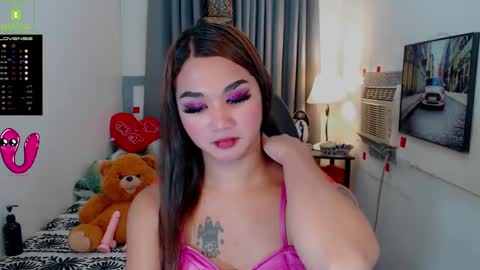 LILY online show from February 10, 1:55 pm