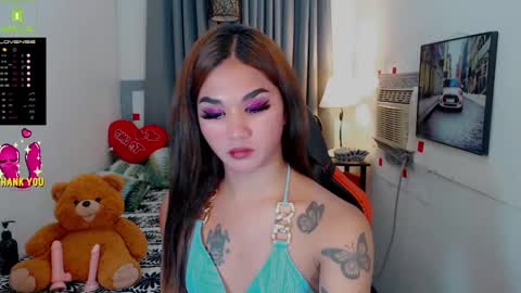 LILY online show from February 10, 4:58 pm