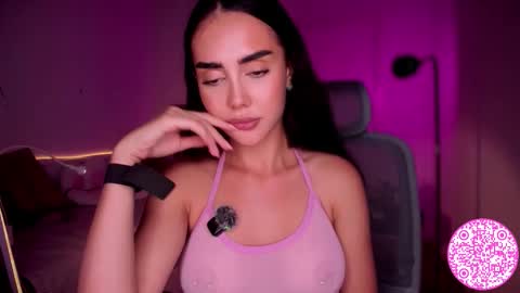 Gabriela online show from September 26, 7:07 pm