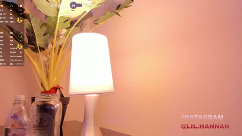 Hanna online show from December 10, 2:50 pm
