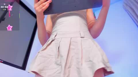 Hanna online show from February 24, 3:59 am