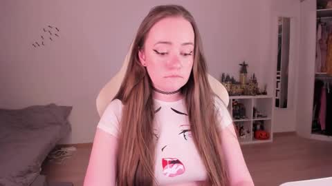 for free registration 3  online show from December 3, 9:02 pm