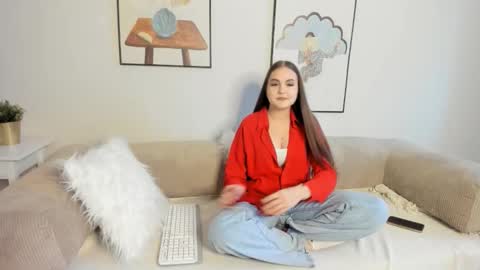 Emma online show from October 2, 2:40 am