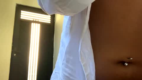 Lilith online show from December 8, 6:06 pm