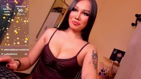 Miss Lily online show from January 9, 9:05 pm