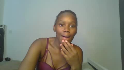 lil_meg online show from February 22, 12:04 pm