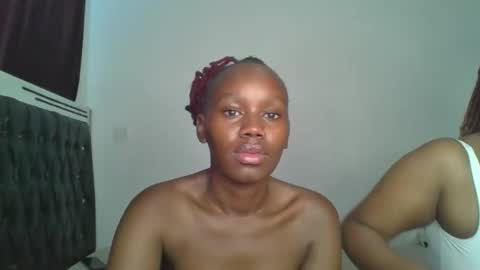 lil_meg online show from March 23, 11:03 am