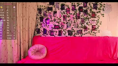 lil_raysss online show from March 6, 8:19 am