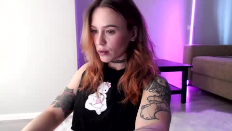 INST Lil happines s online show from February 13, 10:12 am