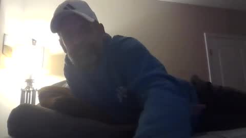 Snapshot of lil_ryno chatting on January 17, 7:57 am lil_ryno online show from January 17, 7:57 am