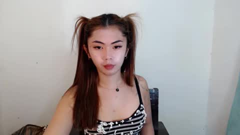    online show from February 1, 12:37 pm